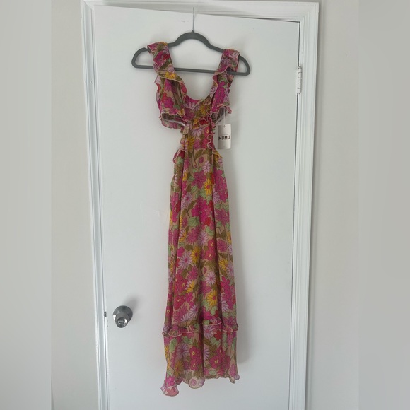 Show Me Your MuMu Dresses & Skirts - NEW with Tags Show Me Your Mumu Floral Midi Dress Small